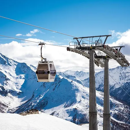 Hotel Alpetta 37 In - Out Sestriere