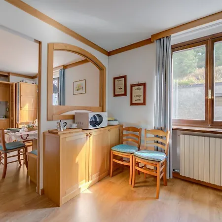 Alpetta 37 In - Out 3*